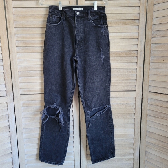 Abercrombie & Fitch Denim - Abercrombie & Fitch 90's Straight Ultra High Rise Distressed Black Jeans Sz 4